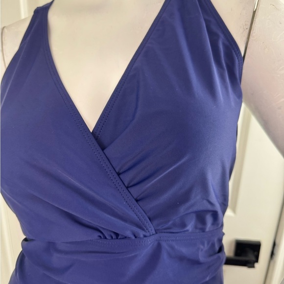 BLOOMCHIC Plain Ties Wrap Flutters Swim Dress Size 18-20. - Picture 11 of 17